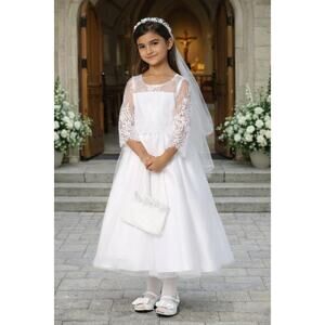 NEW Girls First Holy Communion Dress Size 6 - Lace Dress 3/4 Sleeves Tea-length
